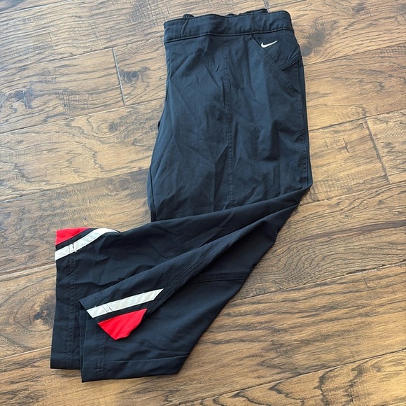 Y2K Women’s Nike cropped track windbreaker pants - Picture 1 of 5